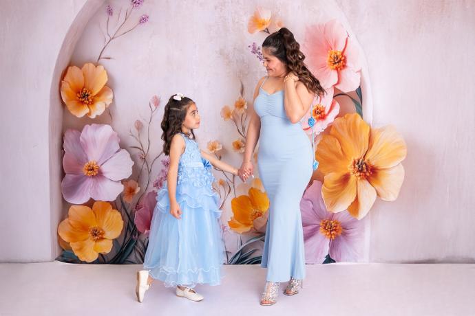 Mother and daughter portrait session